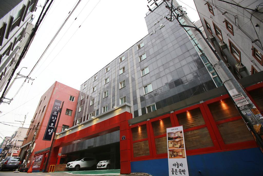 Charmant Hotel Suwon Bagian luar foto